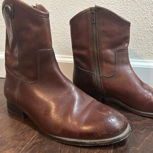 Original Frye leather ankle boot